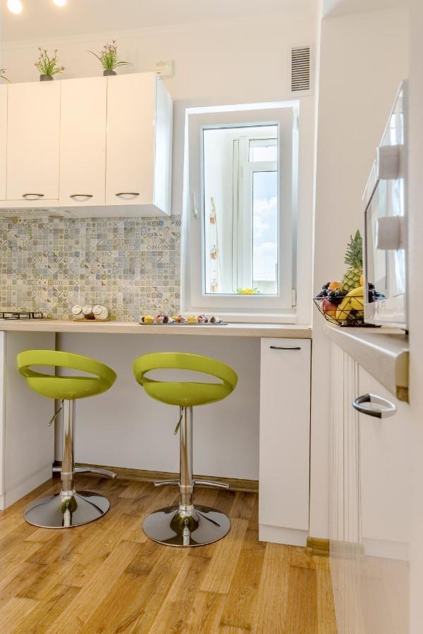 Piata Victoriei By Mrg Apartment *
